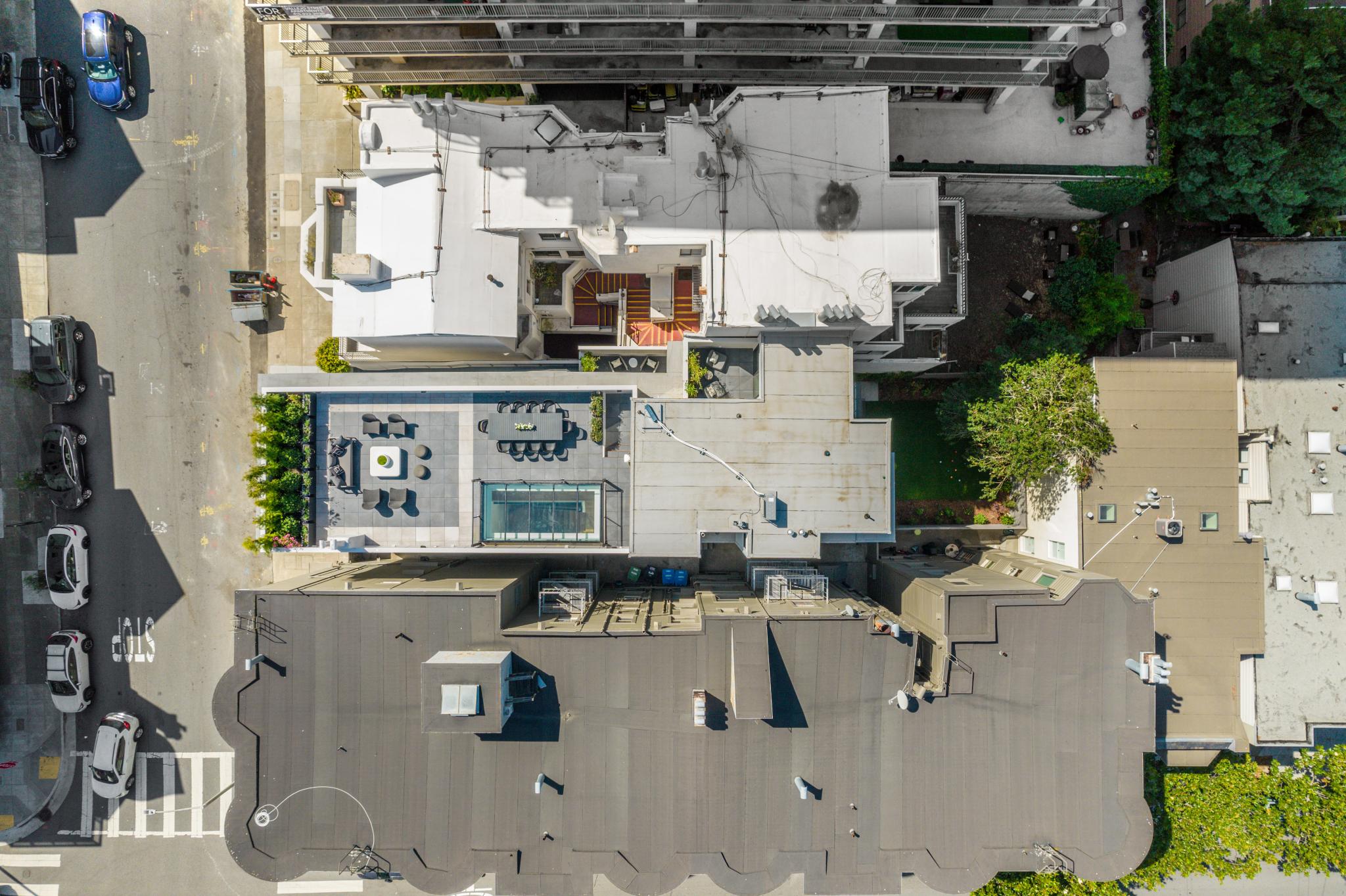 2008 Vallejo Street - Image 2